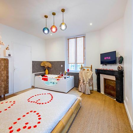 Le Nid D'Eliyah, Suites Avec Jacuzzi 15Min Disneyland Paris ナンテュイユ・レ・モー エクステリア 写真