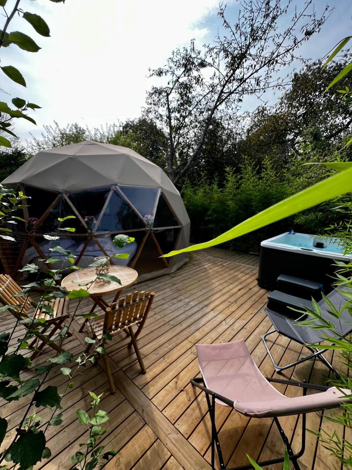 Le Nid D'Eliyah, Suites Avec Jacuzzi 15Min Disneyland Paris ナンテュイユ・レ・モー エクステリア 写真