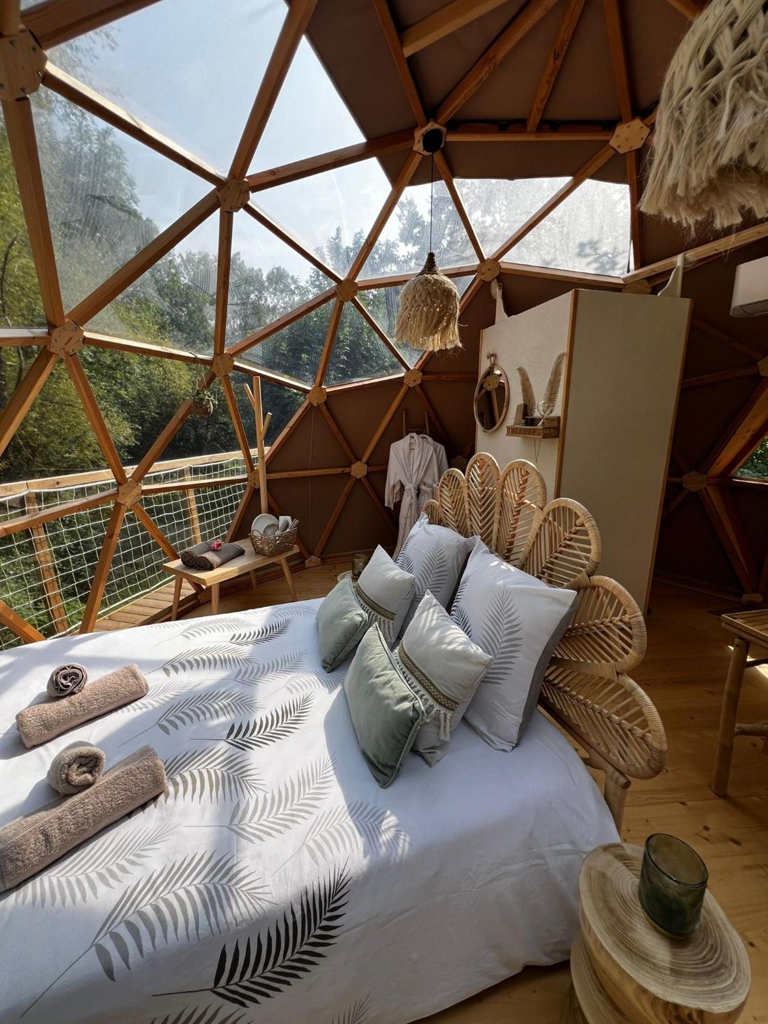 Le Nid D'Eliyah, Suites Avec Jacuzzi 15Min Disneyland Paris ナンテュイユ・レ・モー エクステリア 写真