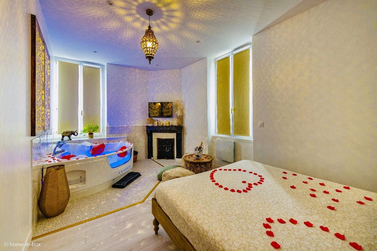 Le Nid D'Eliyah, Suites Avec Jacuzzi 15Min Disneyland Paris ナンテュイユ・レ・モー エクステリア 写真