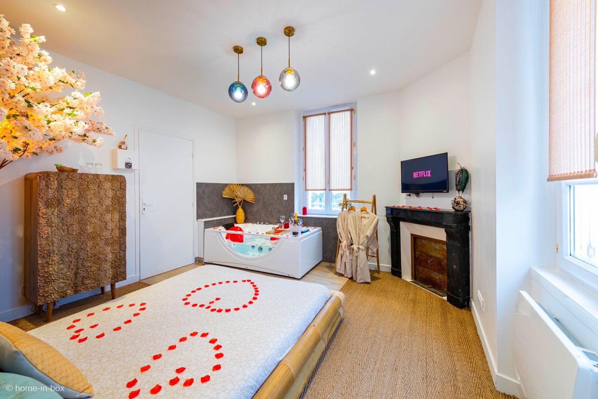 Le Nid D'Eliyah, Suites Avec Jacuzzi 15Min Disneyland Paris ナンテュイユ・レ・モー エクステリア 写真